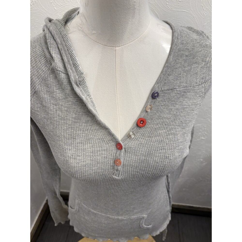 Vintage Lola Waffle Thermal Hooded Henley Size Medium Y2K Buttons Pouch Cotton - Picture 2 of 9